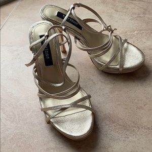 LIKE NEW GOLD STRAPPY HEELS